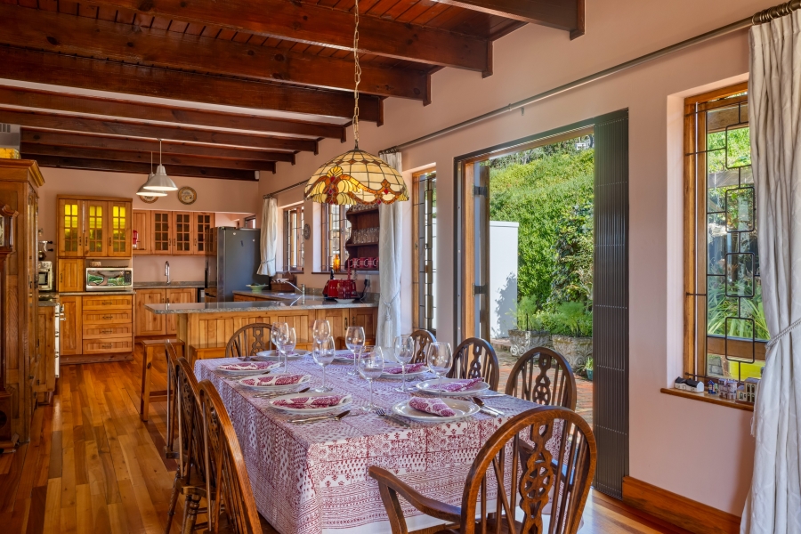 4 Bedroom Property for Sale in Belvidere Estate Western Cape